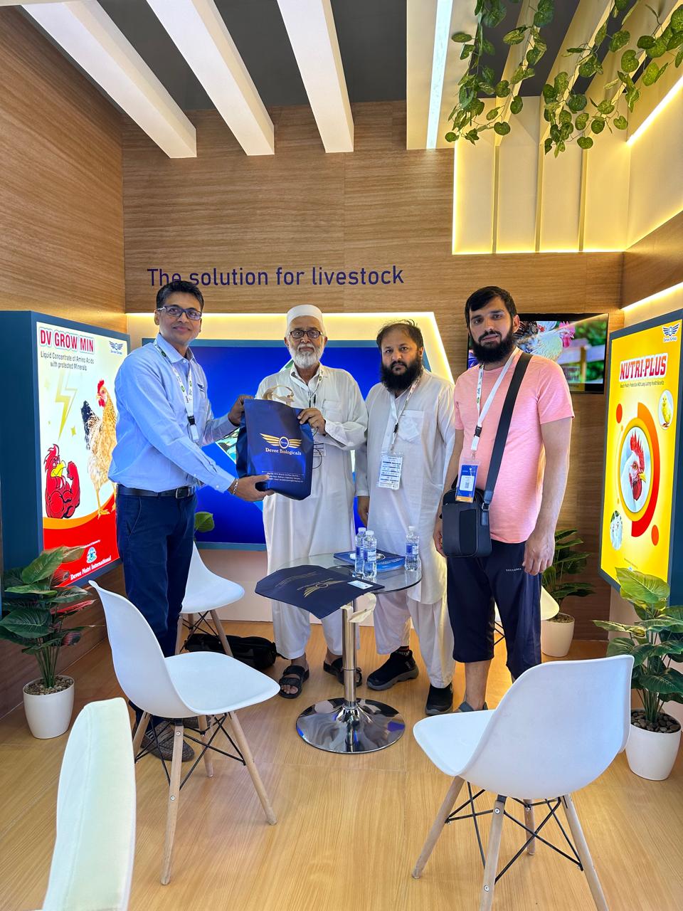 A Foolproof Guide for Picking Great Produce—Every Time​